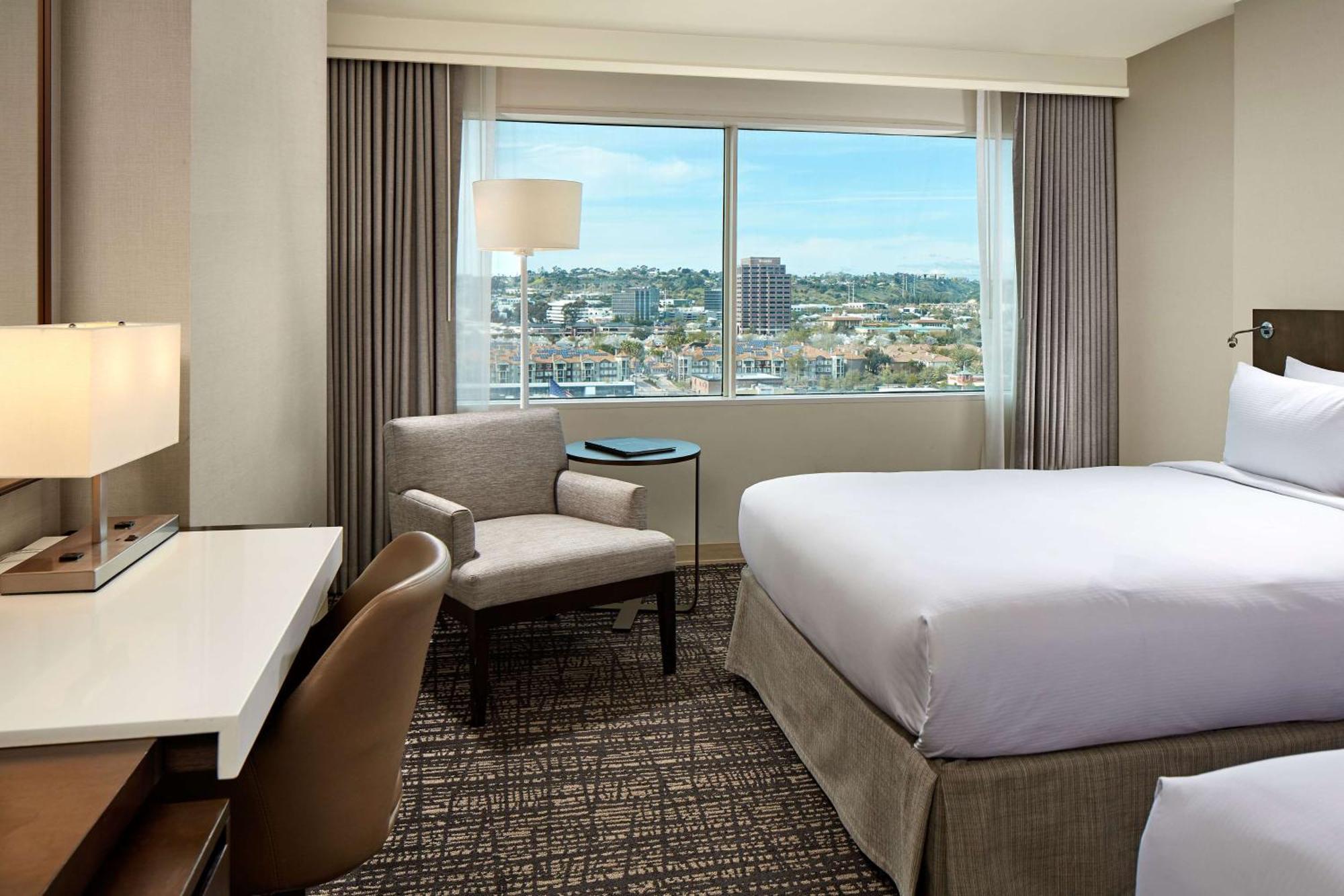 Hilton San Diego Mission Valley Exteriér fotografie